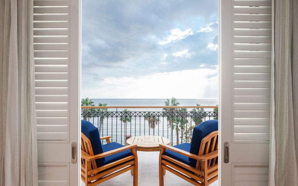 バルコニー 写真