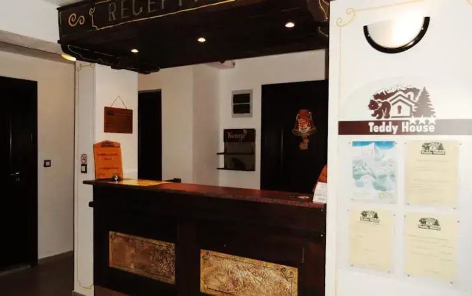 フロントデスク 写真