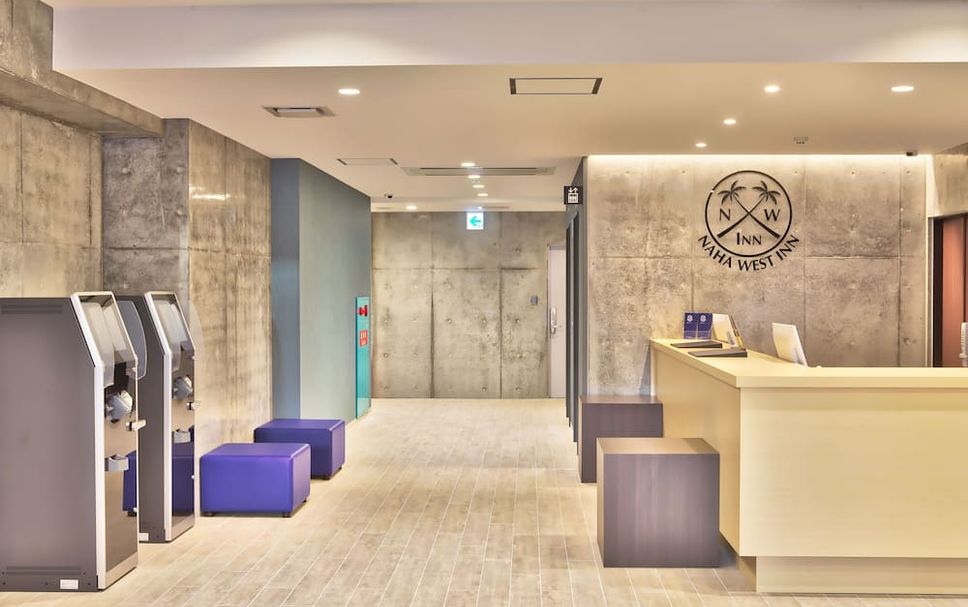 フロントデスク 写真