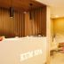 フロントデスク