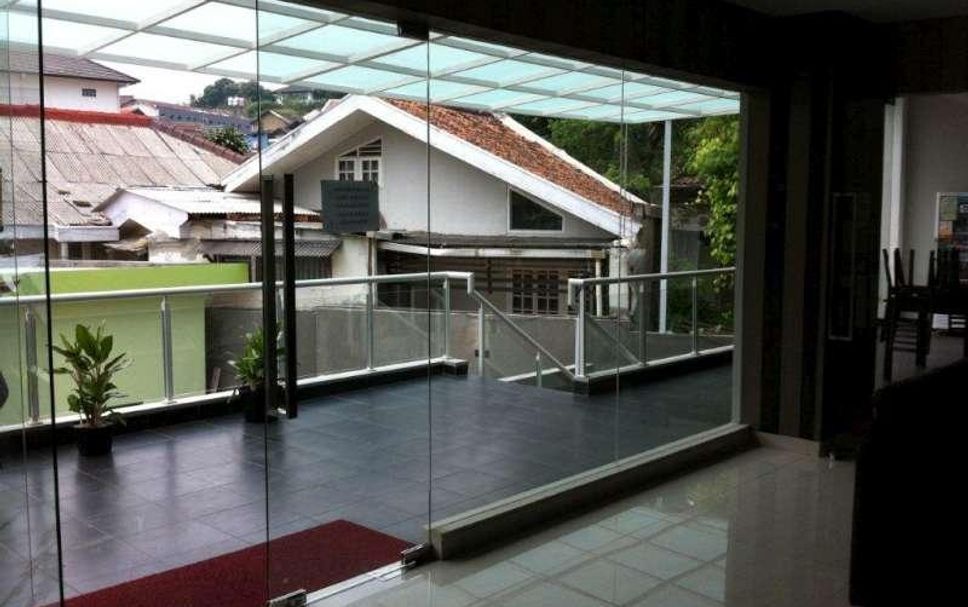 バルコニー 写真