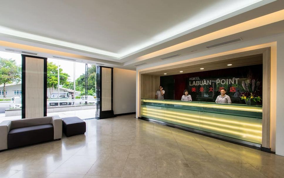 フロントデスク 写真