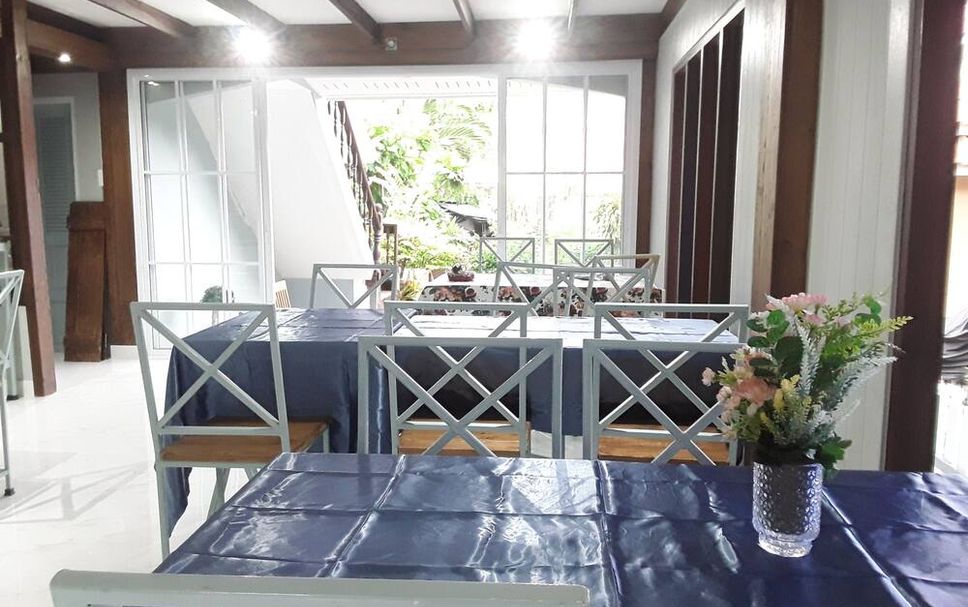 ダイニングルーム 写真