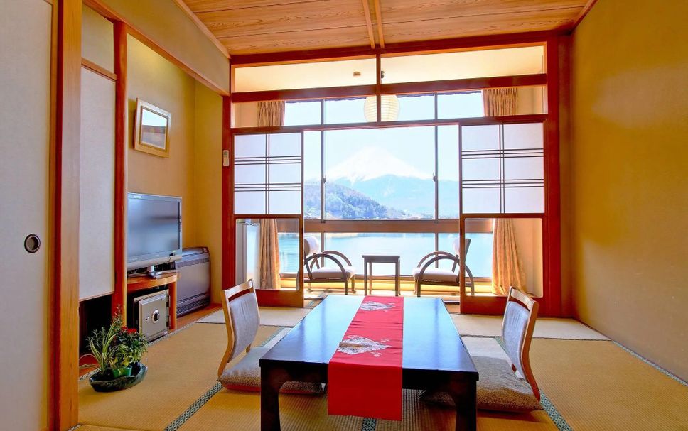 ダイニングルーム 写真