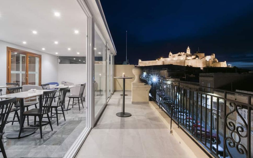 バルコニー 写真