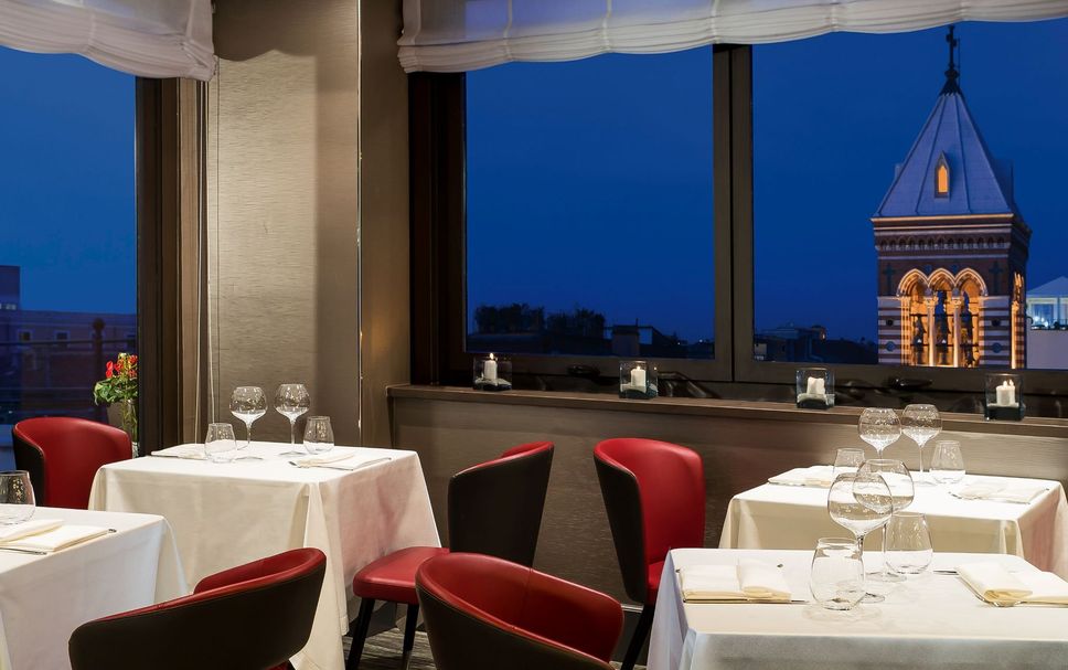 レストラン 写真