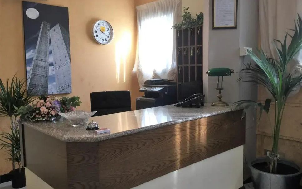 フロントデスク 写真