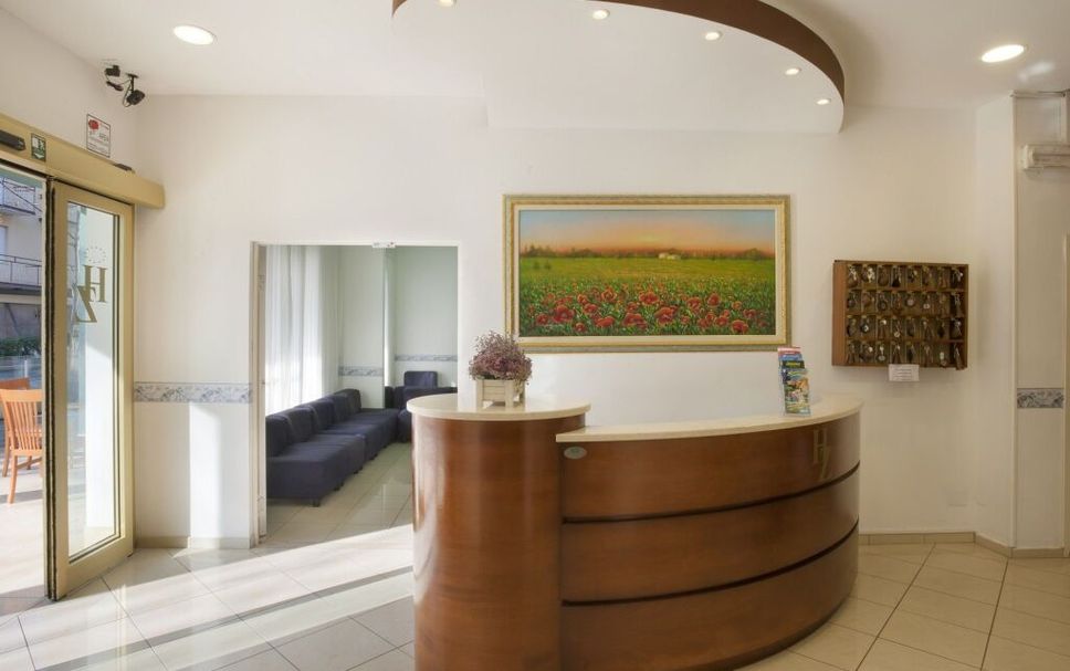 フロントデスク 写真