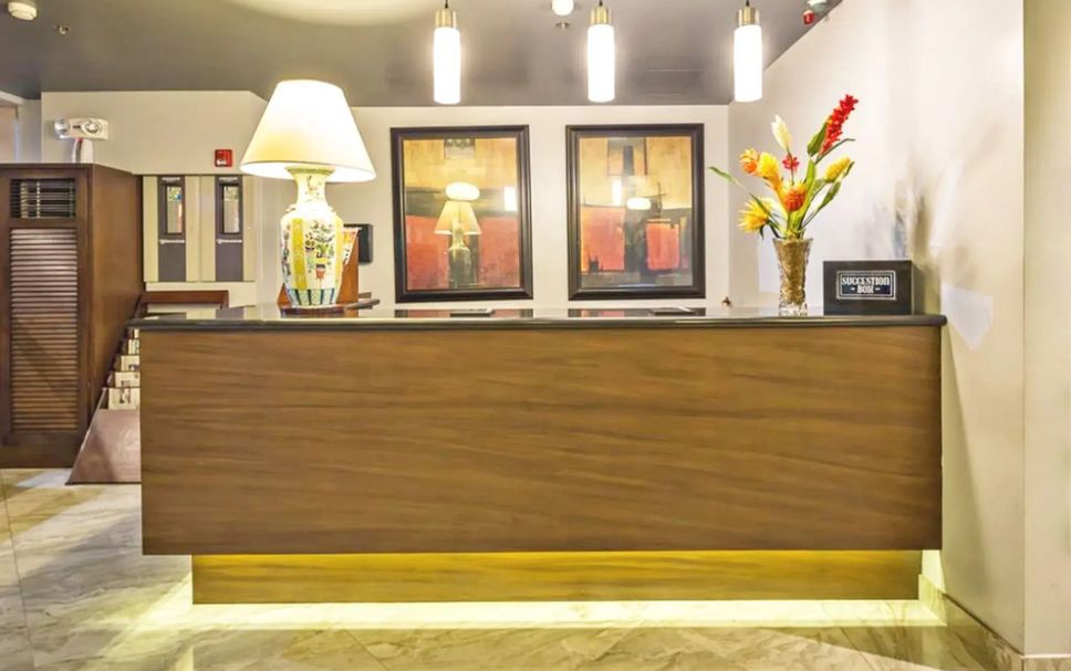 フロントデスク 写真