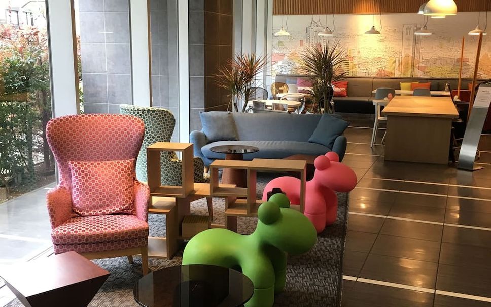 ラウンジ 写真