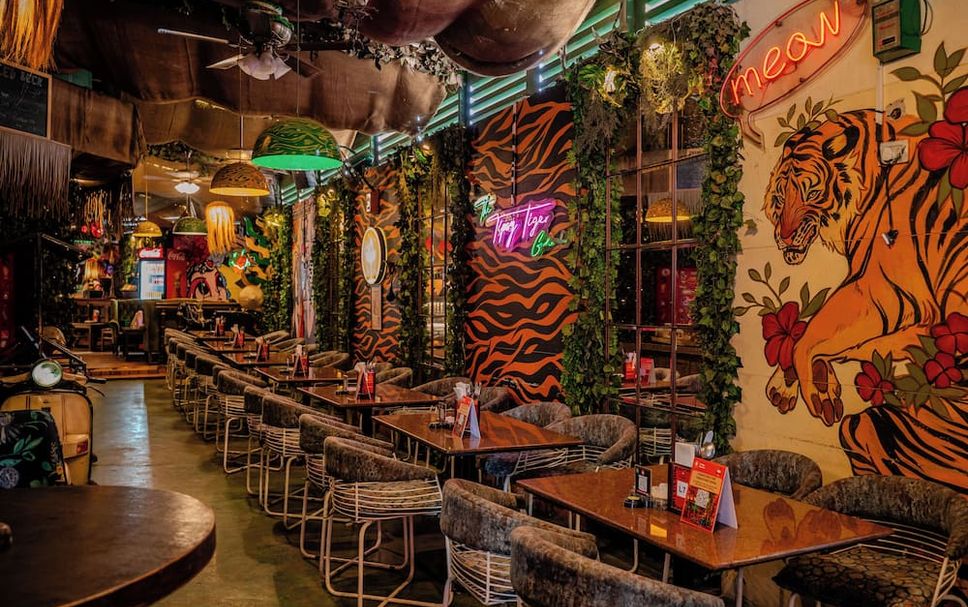 レストラン 写真