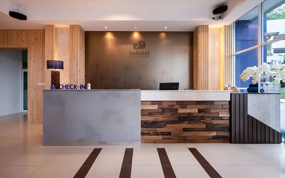 フロントデスク 写真