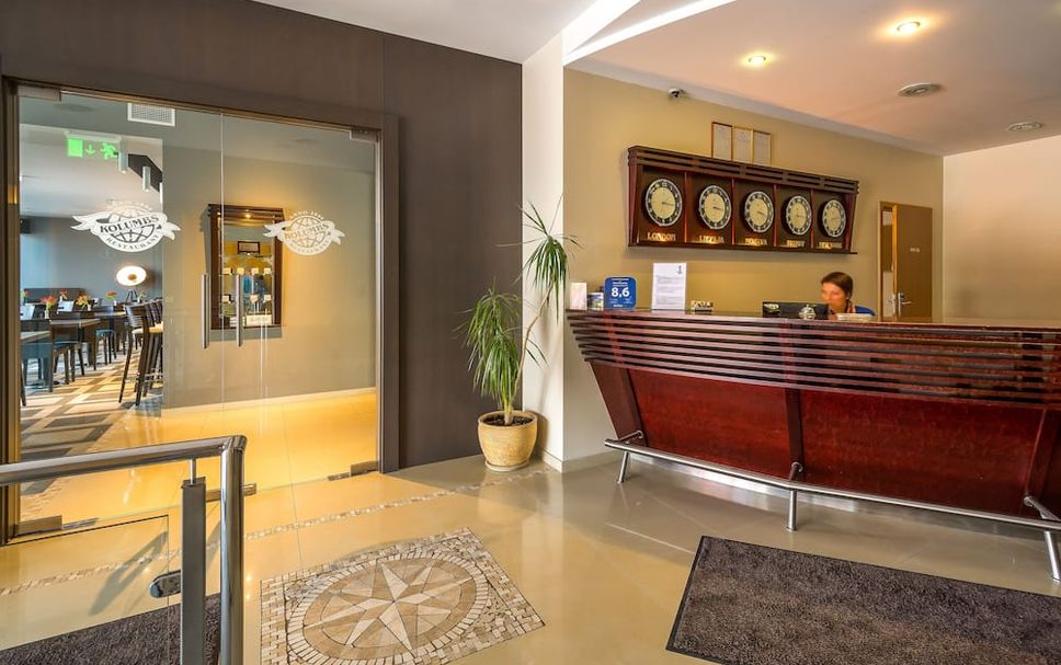 フロントデスク 写真