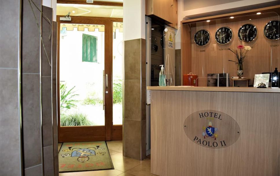 フロントデスク 写真