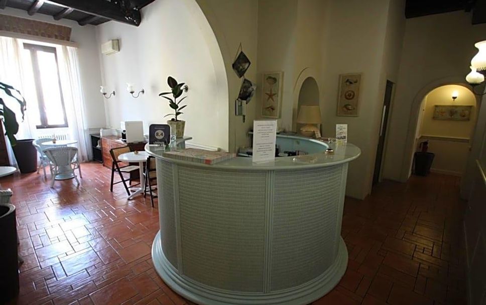 フロントデスク 写真