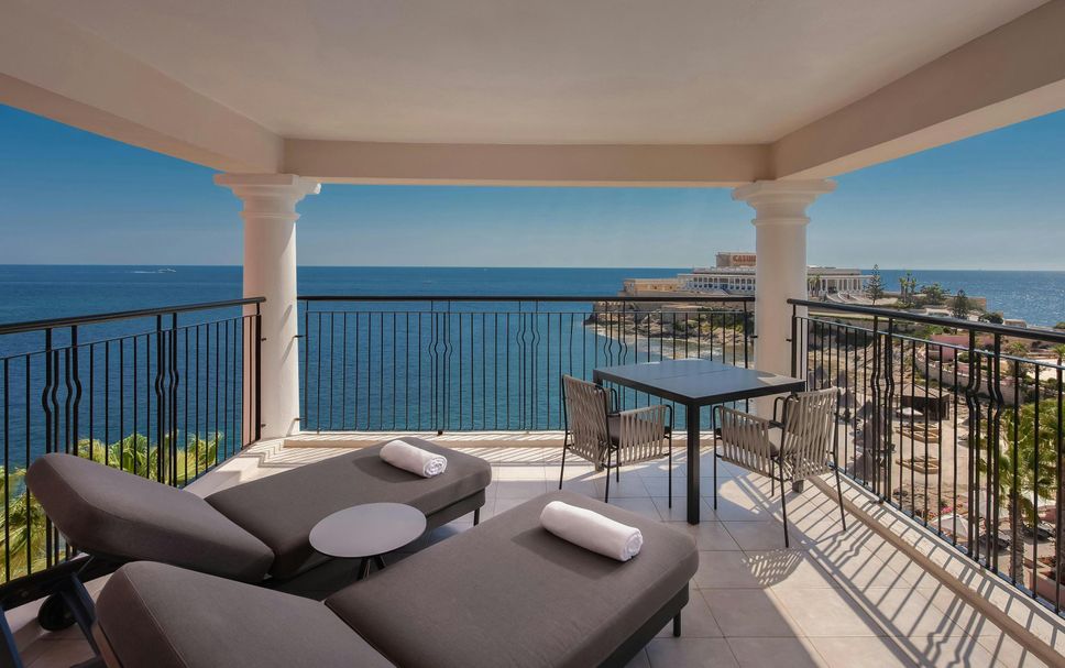 バルコニー 写真