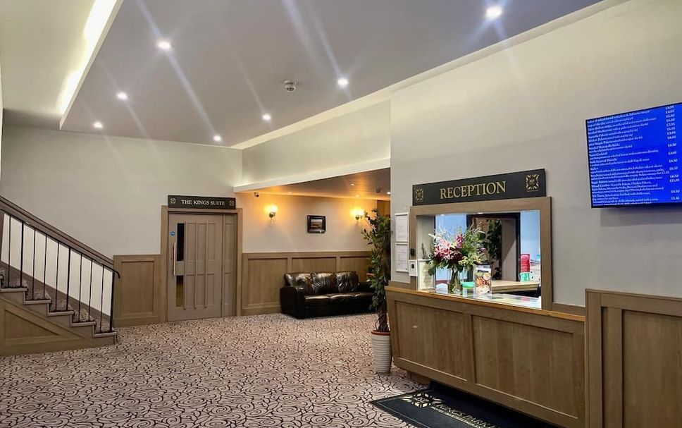 フロントデスク 写真