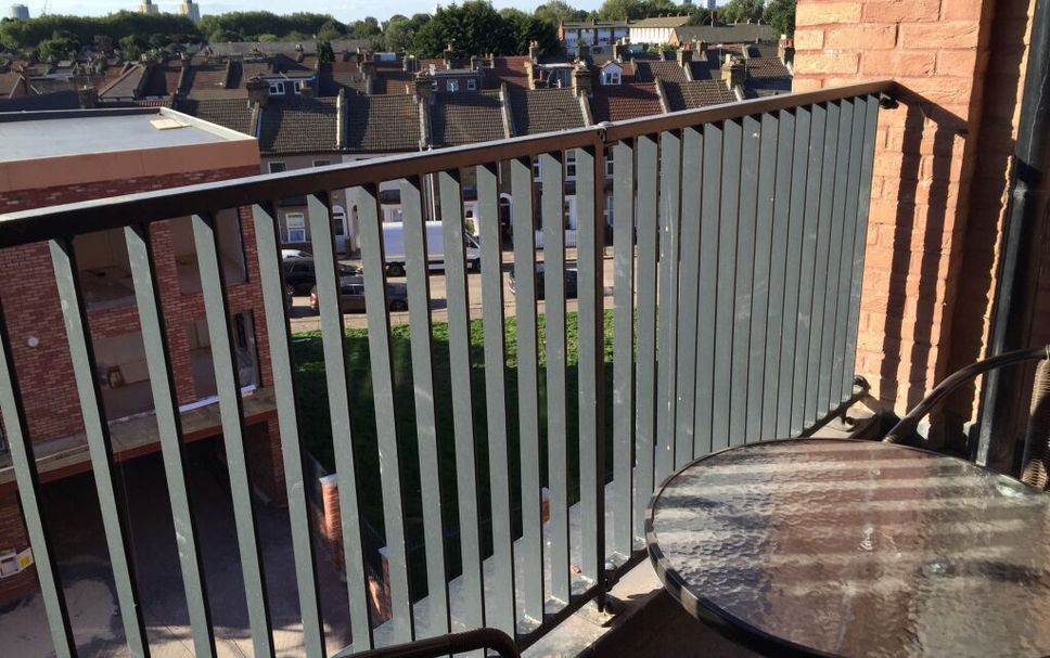 バルコニー 写真