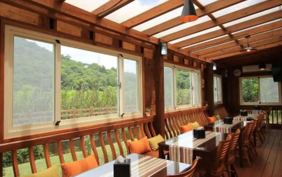 レストラン 写真