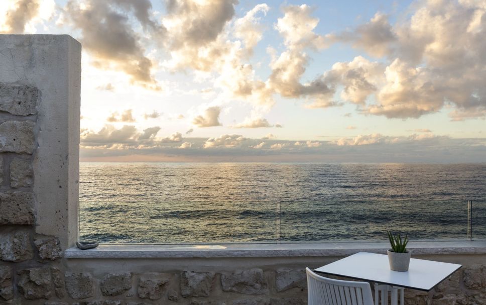 バルコニー 写真