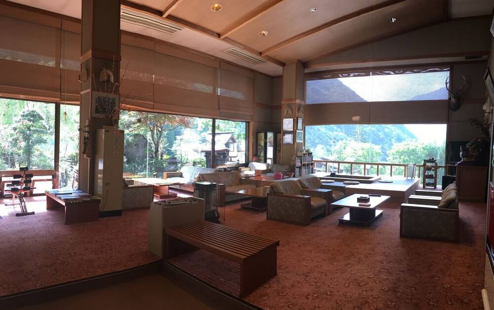 ラウンジ 写真