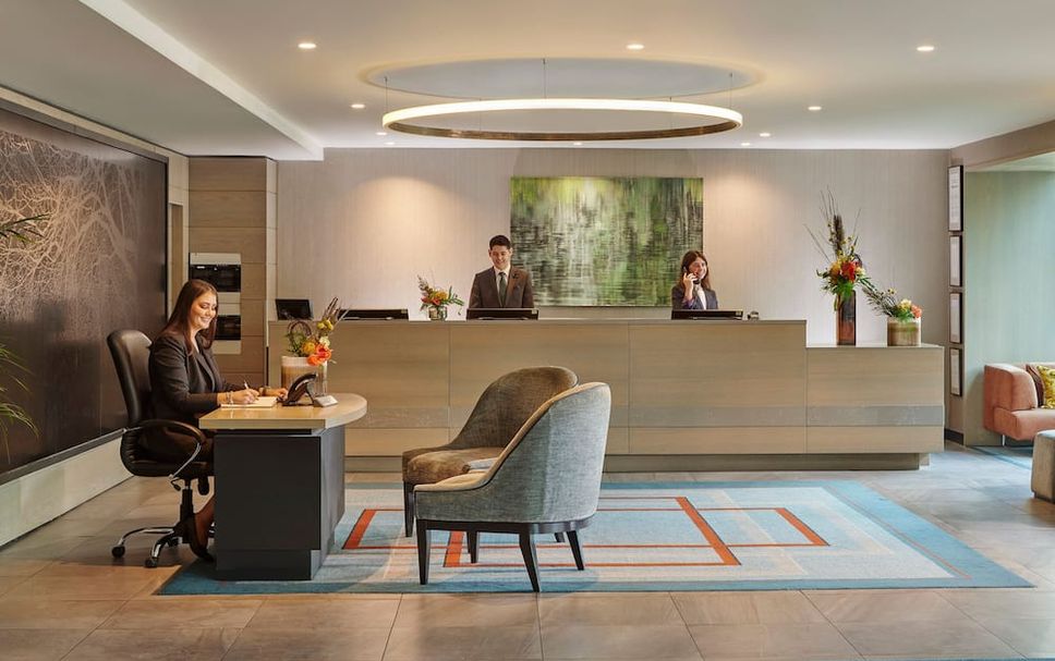 フロントデスク 写真