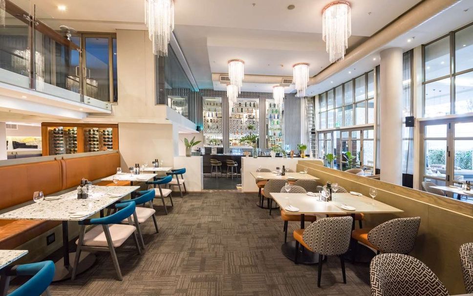 レストラン 写真