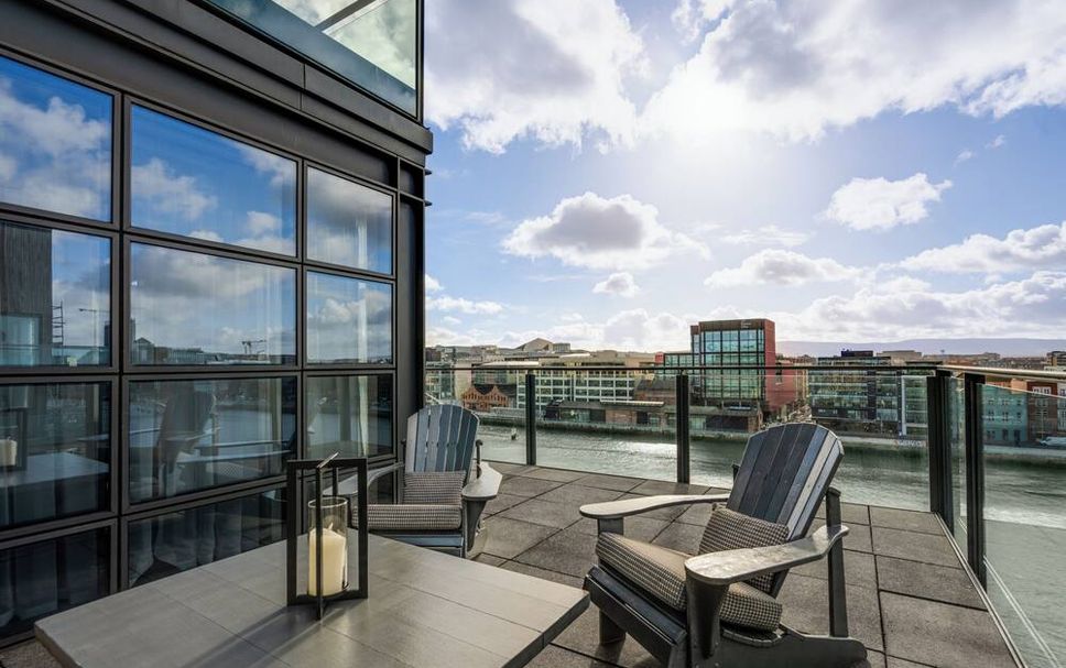 バルコニー 写真