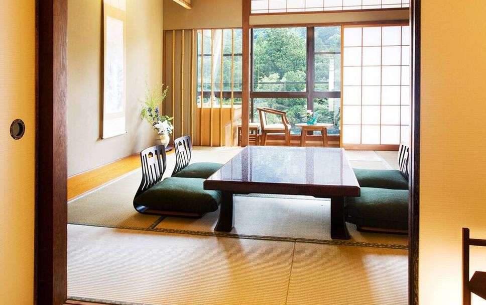 ダイニングルーム 写真