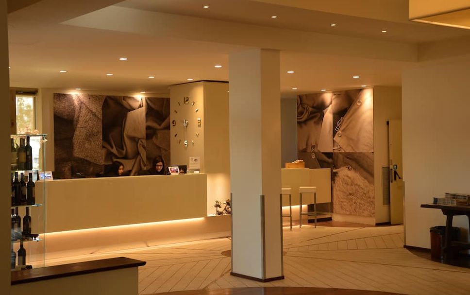 フロントデスク 写真