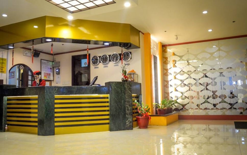 フロントデスク 写真