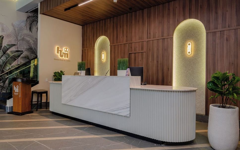 フロントデスク 写真