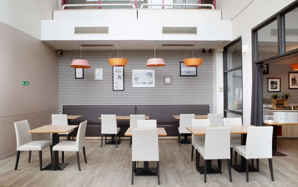 レストラン 写真