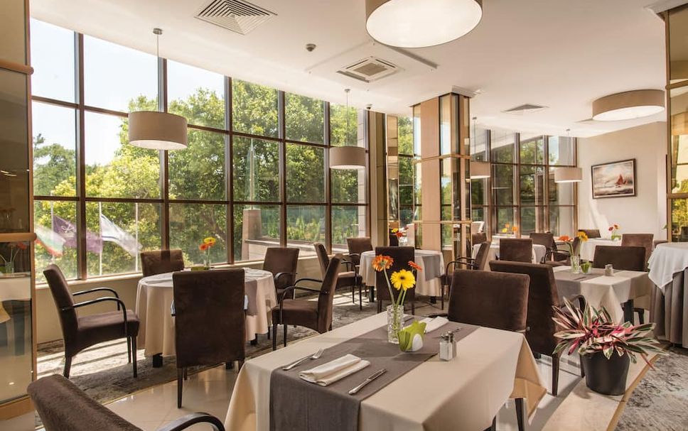 レストラン 写真