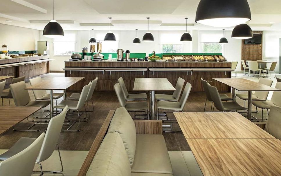 レストラン 写真