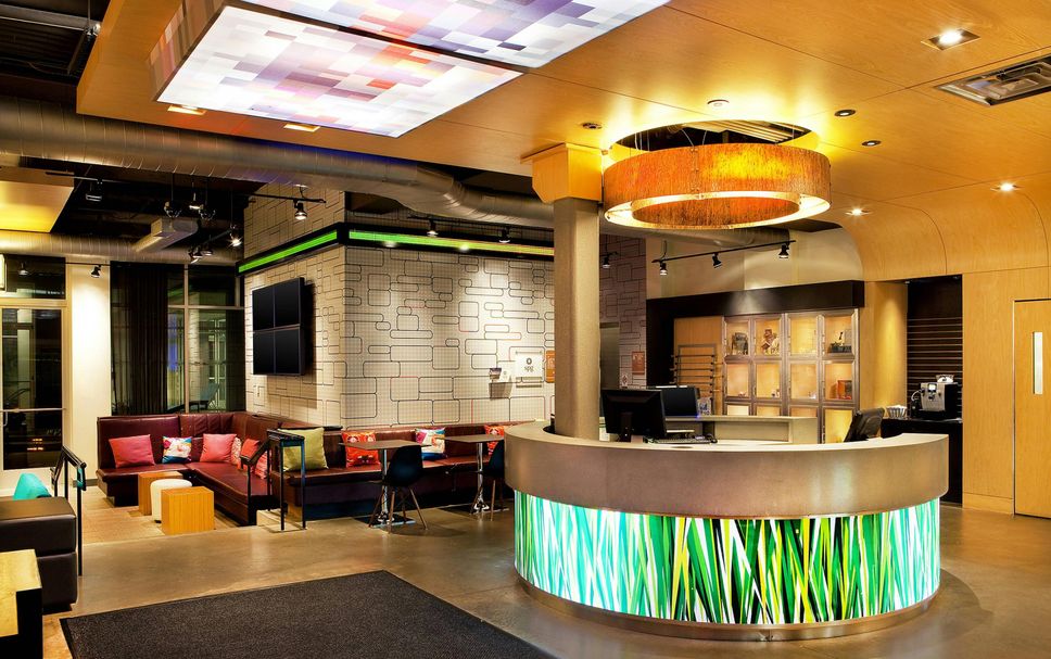 フロントデスク 写真