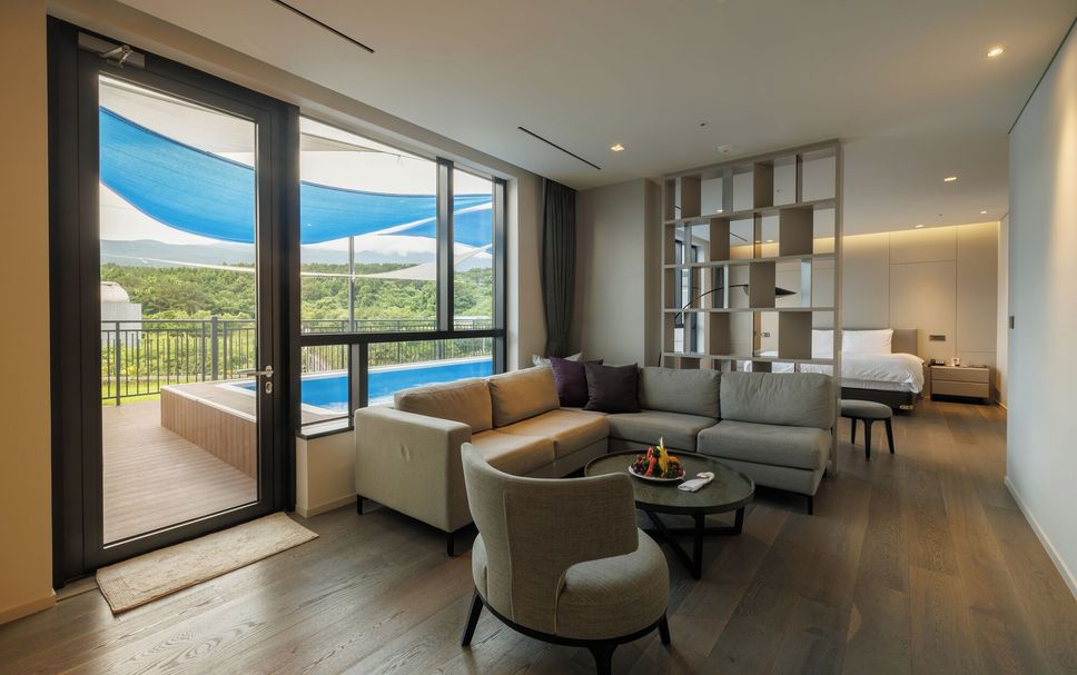 リビングルーム 写真