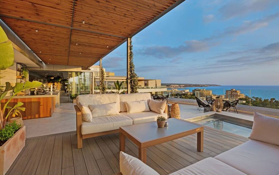 バルコニー 写真