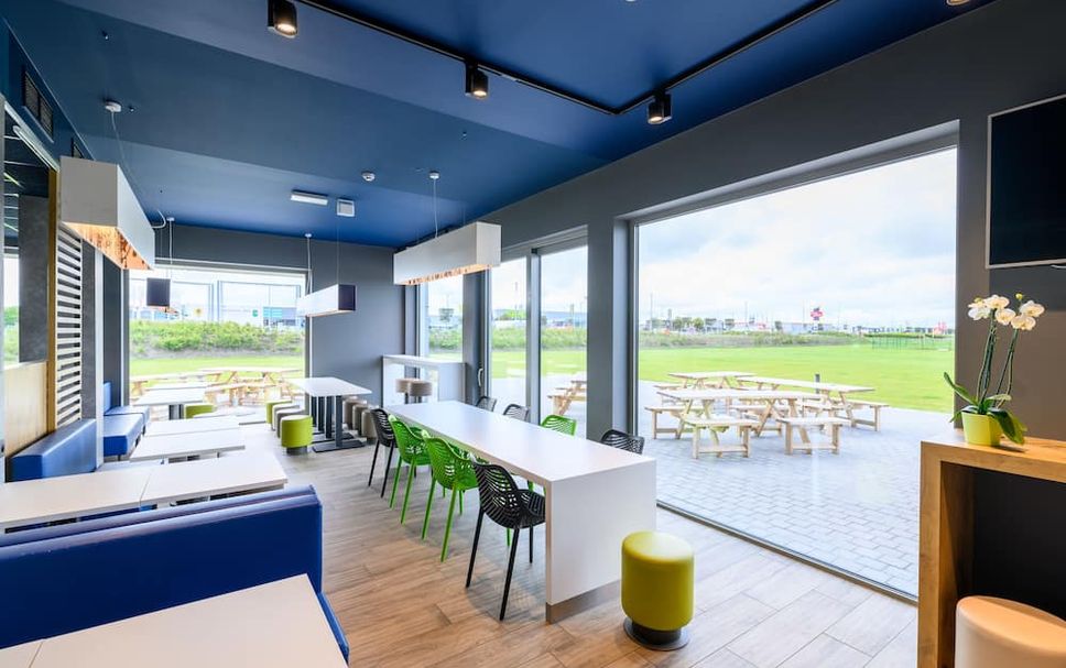 レストラン 写真