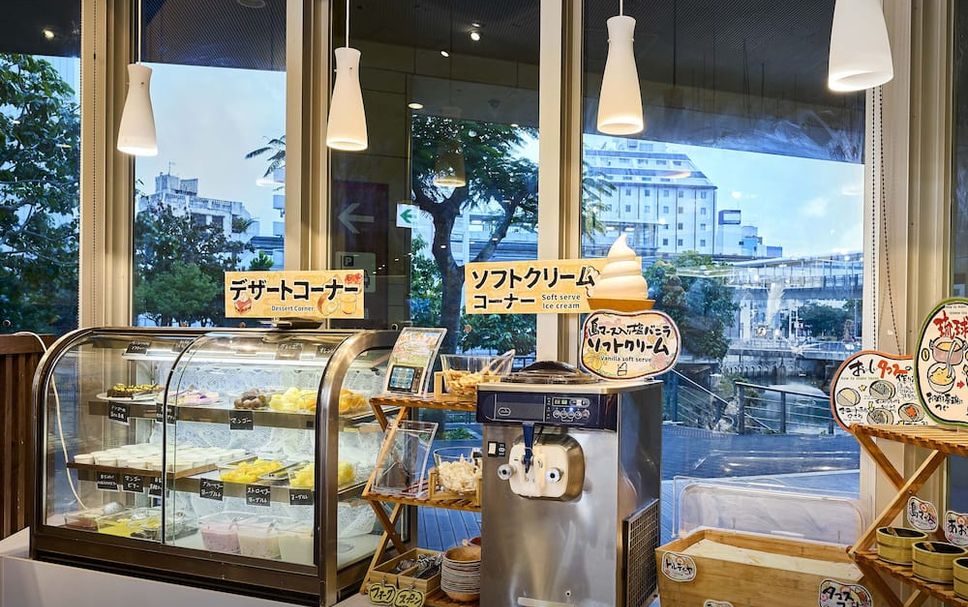 ビュッフェ 写真