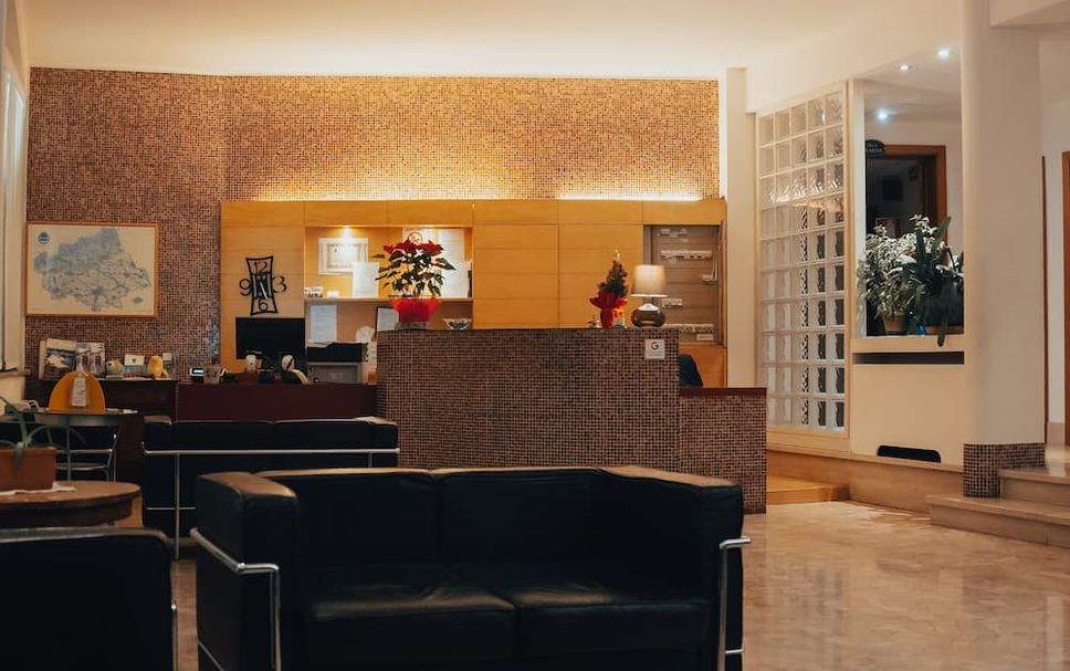 フロントデスク 写真