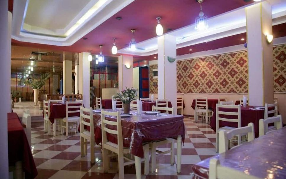 レストラン 写真