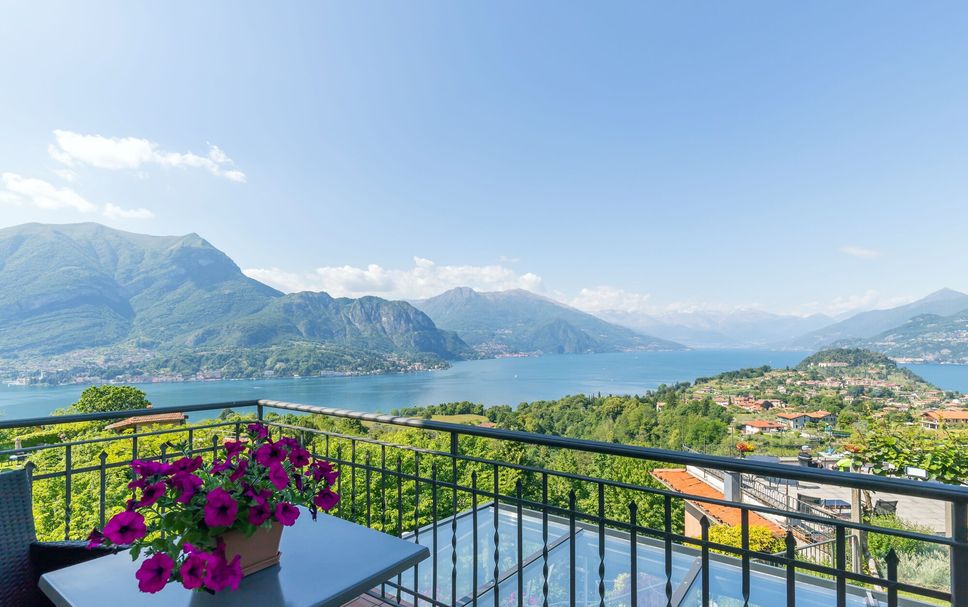 バルコニー 写真