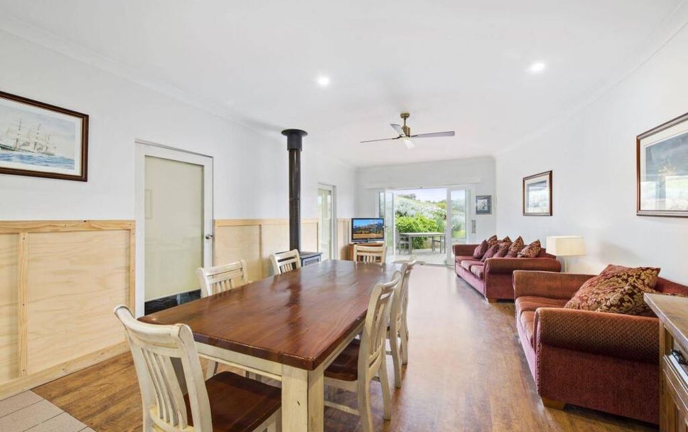 ダイニングルーム 写真