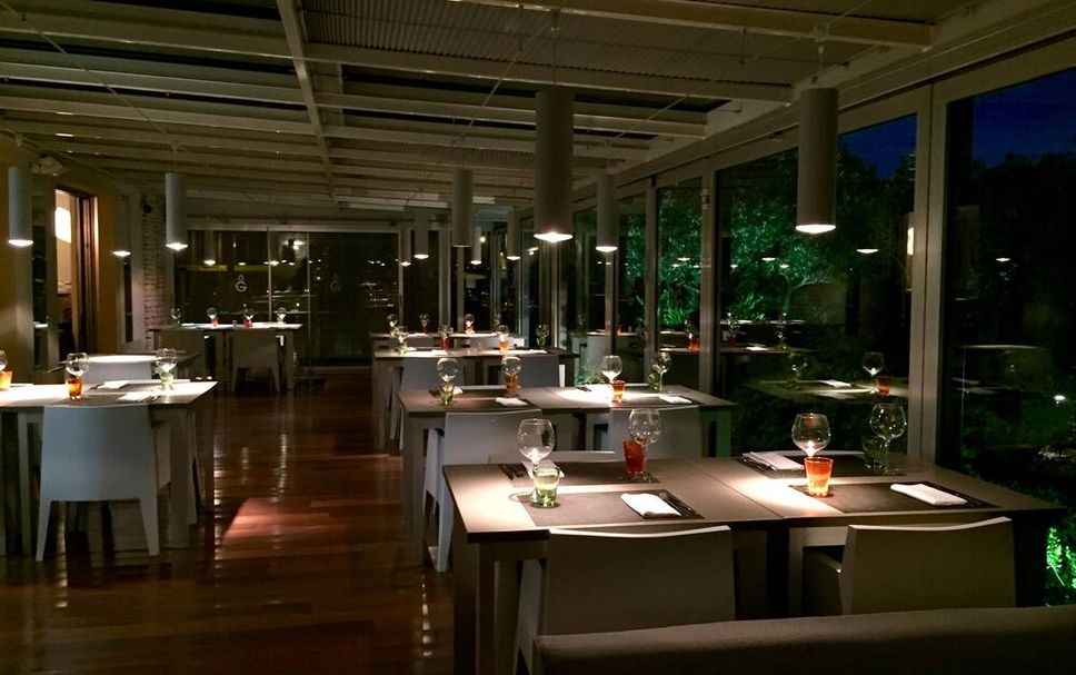 レストラン 写真