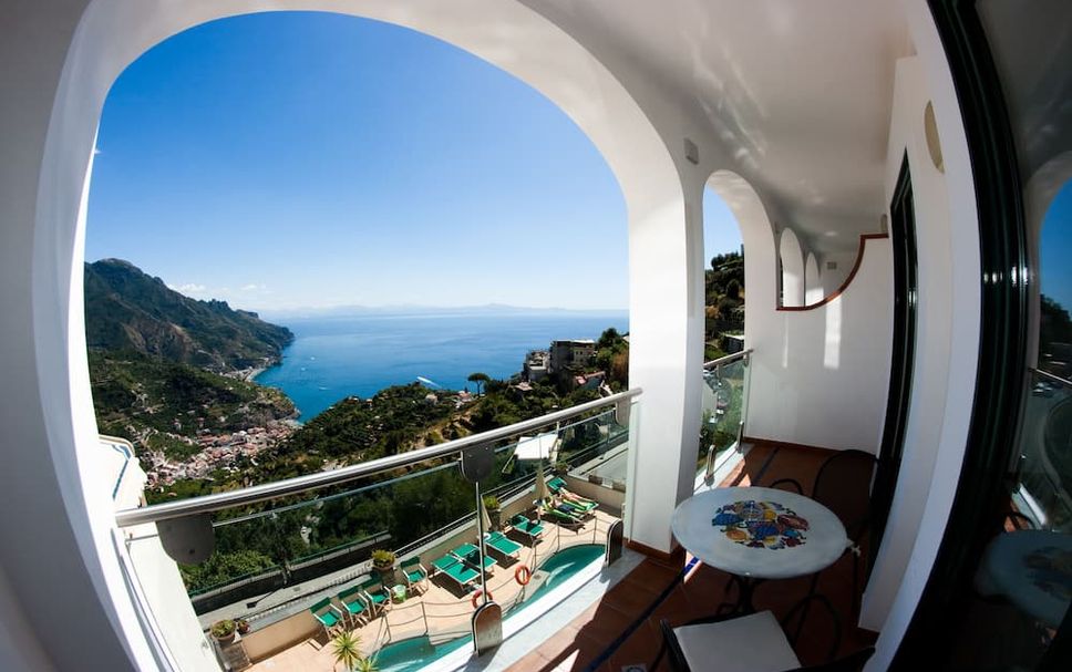 バルコニー 写真