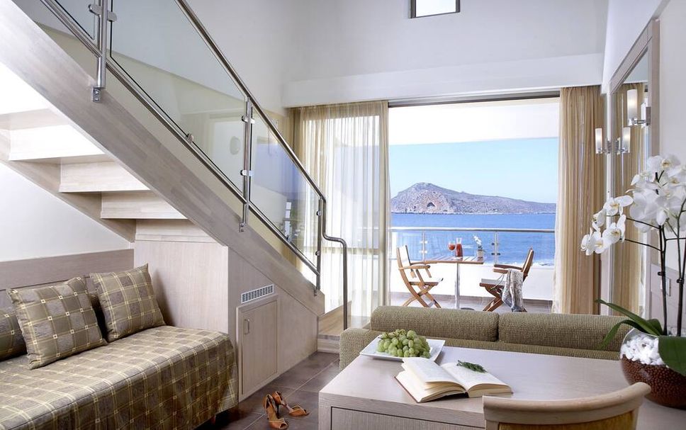 リビングルーム 写真