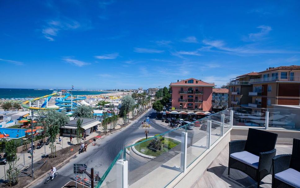 バルコニー 写真