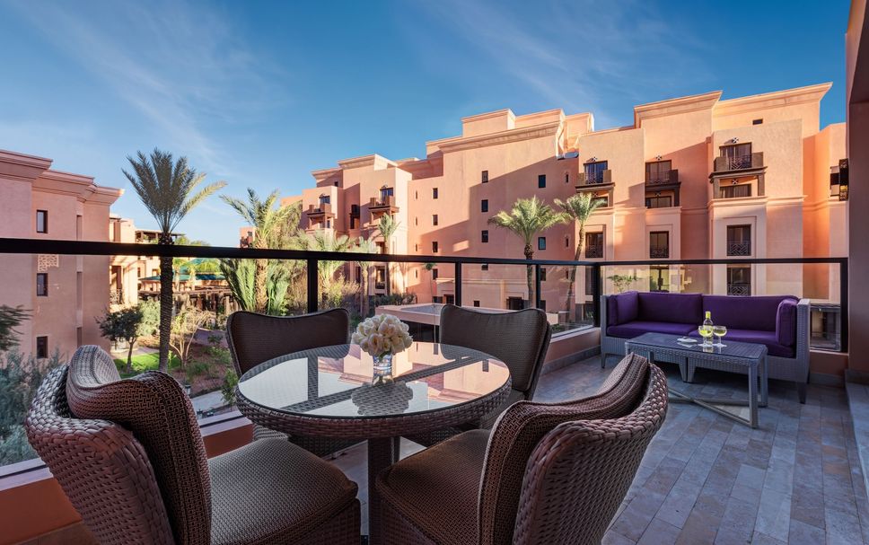 バルコニー 写真