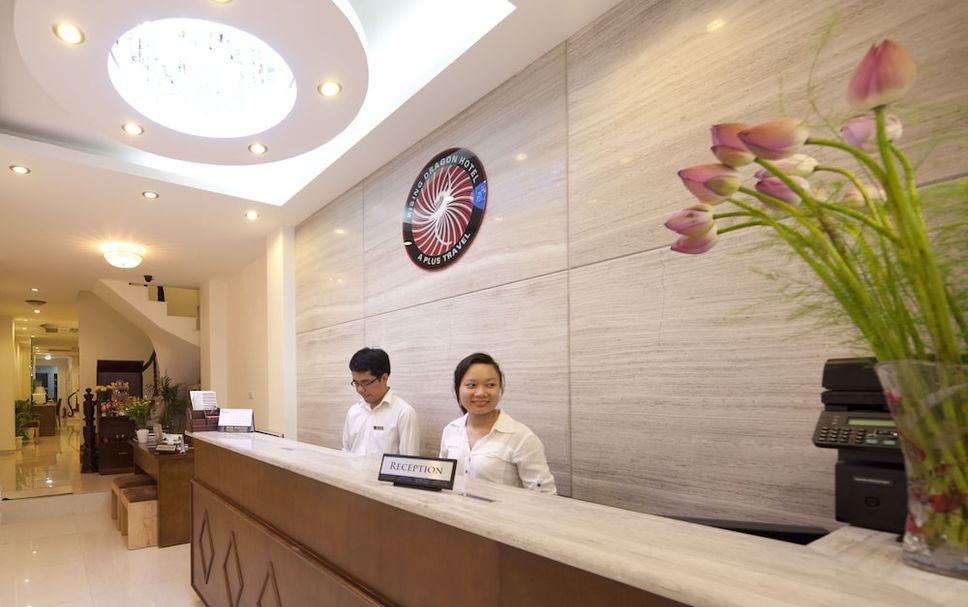 フロントデスク 写真